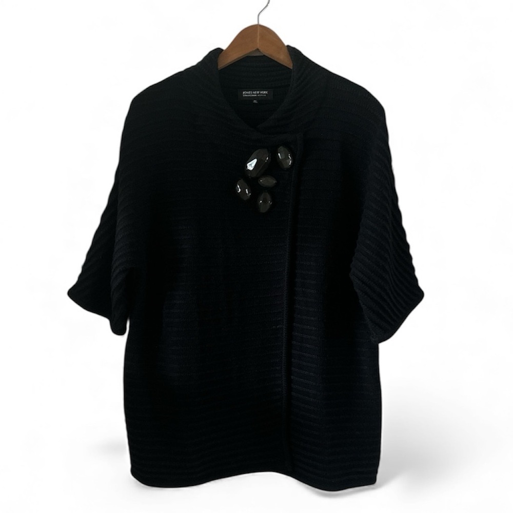 Jones New York Black Sweater with Button Accents Like New sz 0X